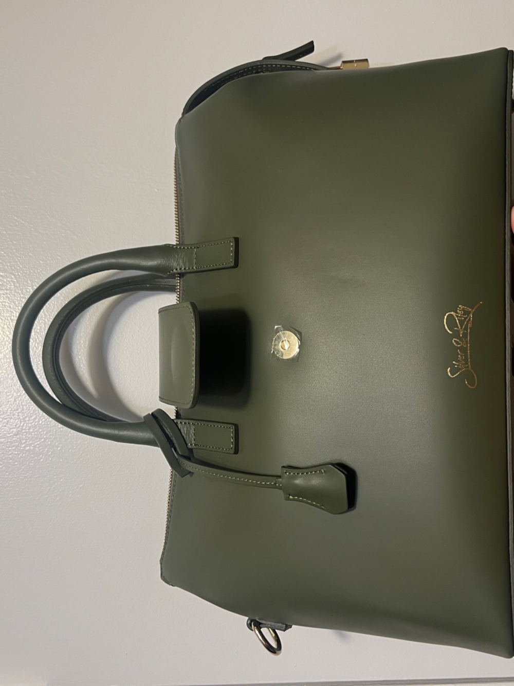 Silver & Riley CONVERTIBLE EXECUTIVE LEATHER BAG CLASSIC SIZE IN OLIVE GREEN